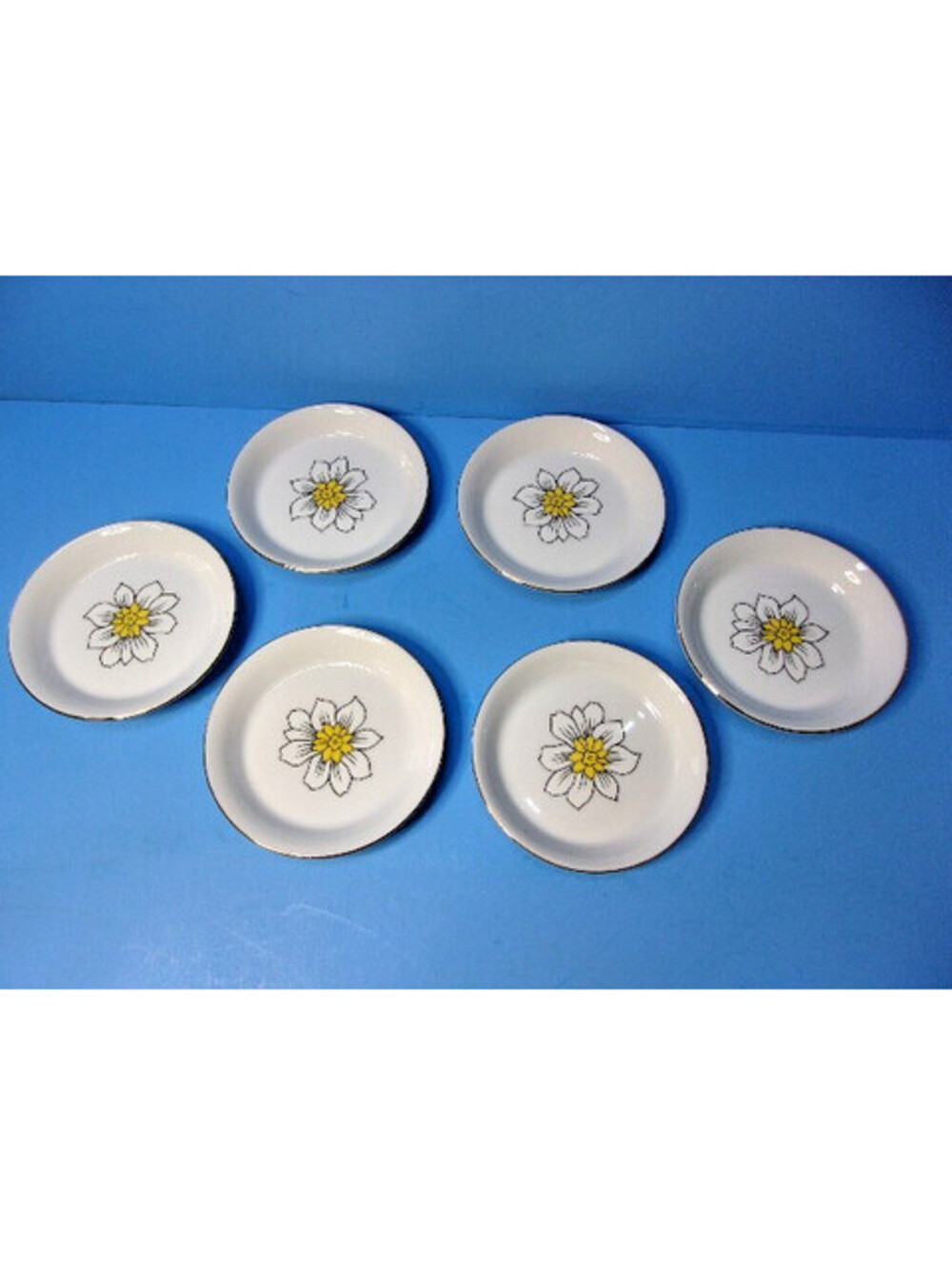 Vintage Mini Plates or Coasters Daisy Porcelain Gold Trim Creative Japan MCM